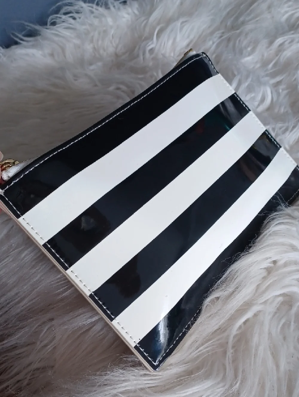 Kate Spade Pouch